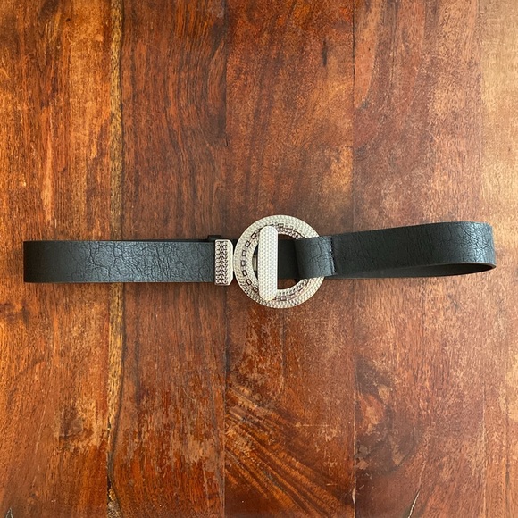 Set of 2 Susan Graver Textured Toggle Belts - Picture 9 of 16